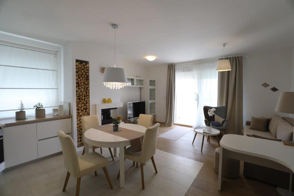 Smil'E Apartments Водице Экстерьер фото